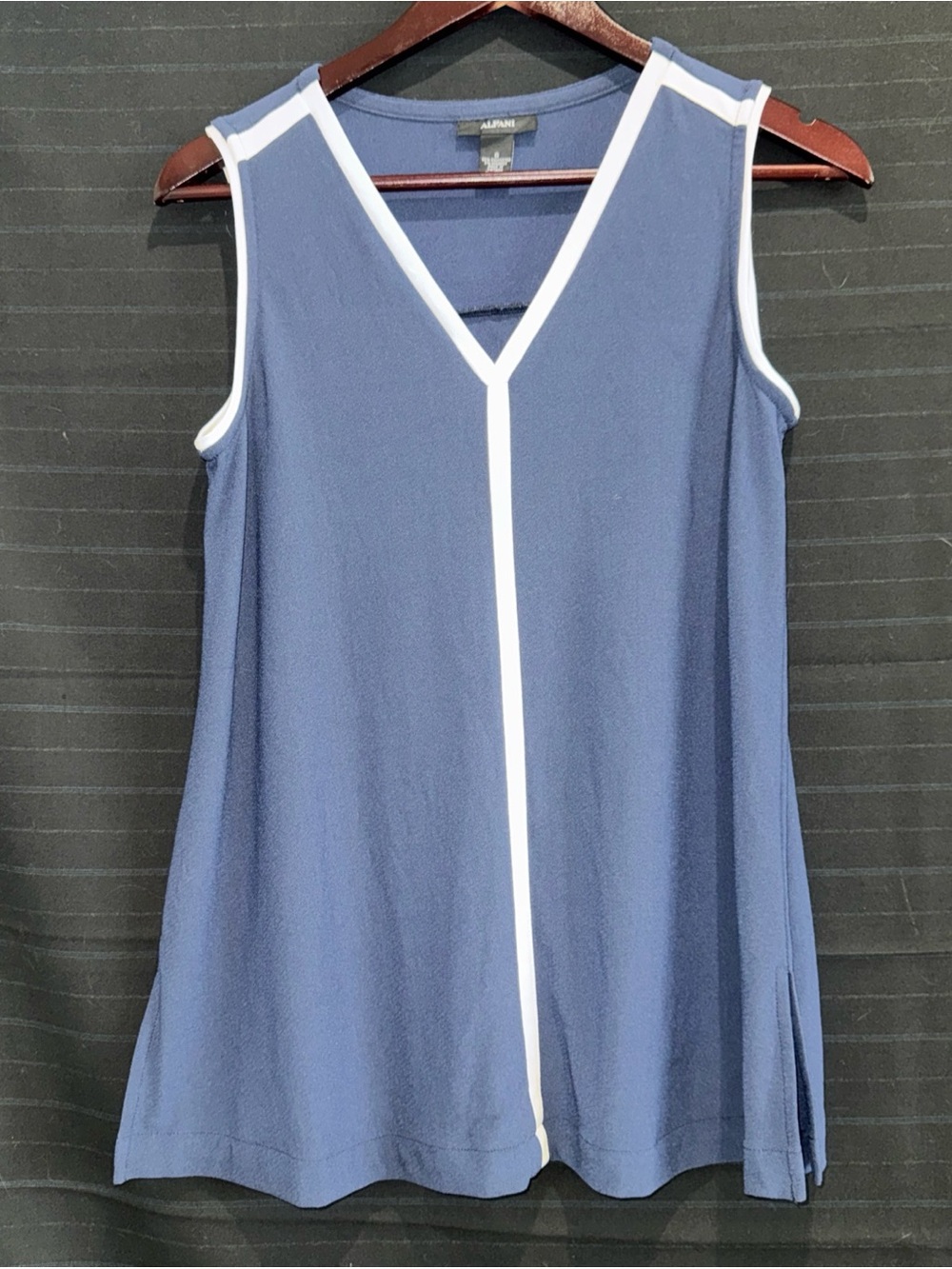 Alfani Navy White Accent Sleeveless Blouse Shirt Swing Tunic Career Size Small
